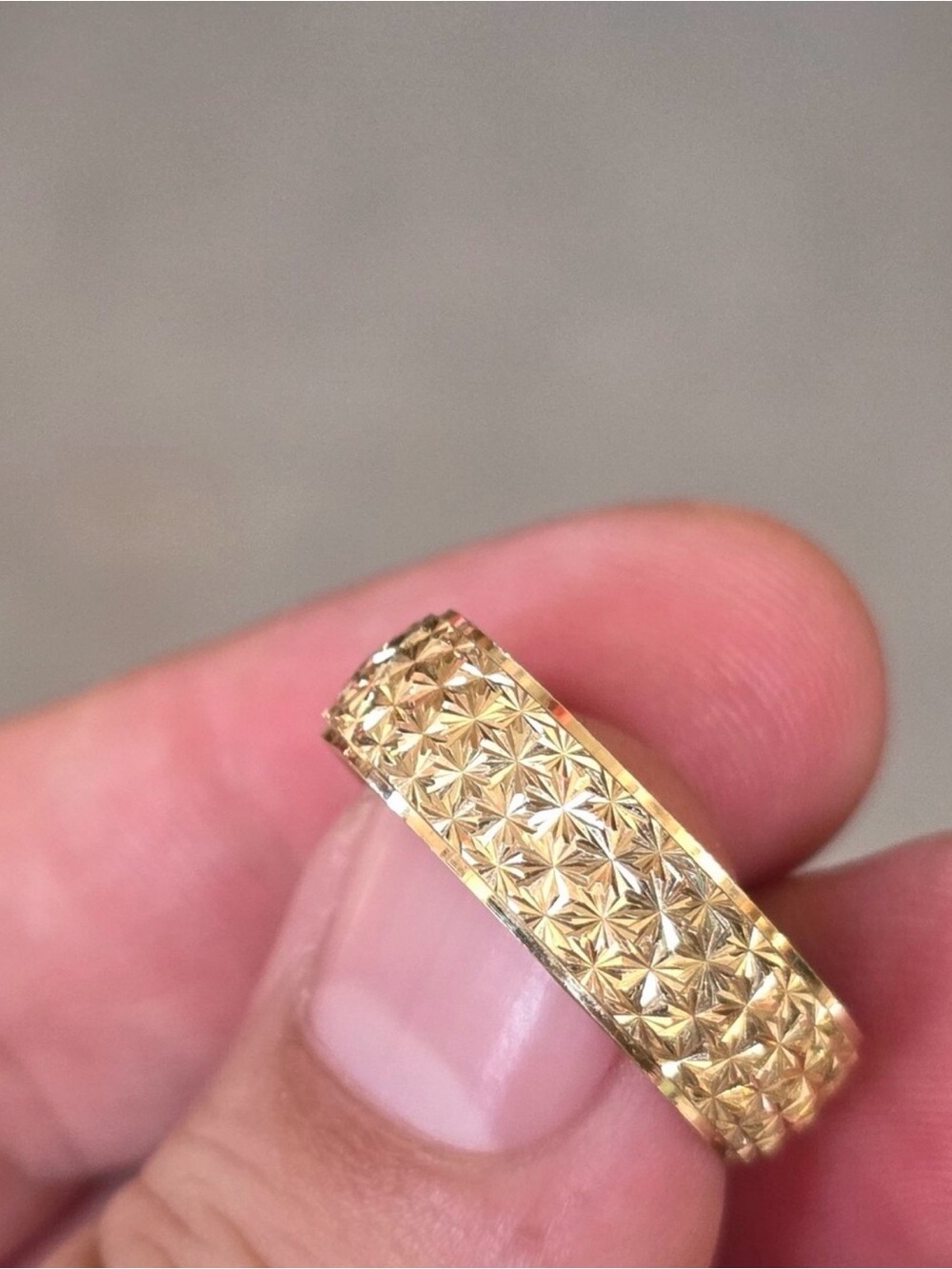 Classic 10K gold band ring